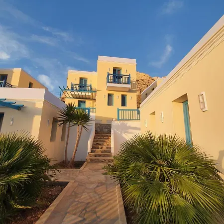 Вилла Finiki Villas *