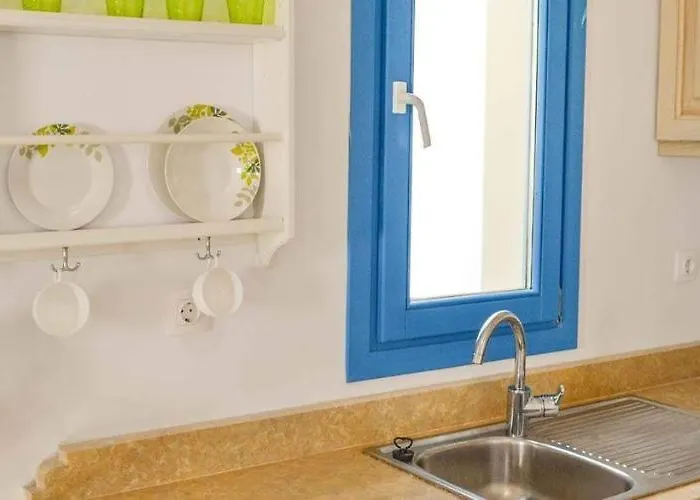 فيلة Finiki Villas *